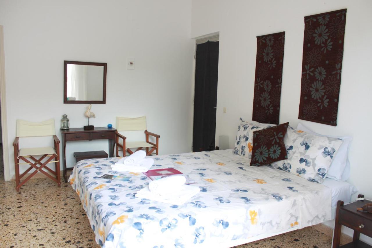 Aumkara Apartment Skala Eresou Bagian luar foto