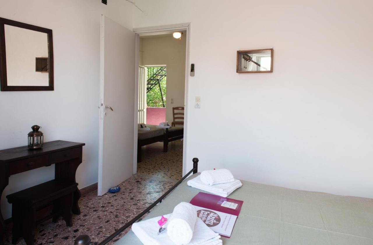 Aumkara Apartment Skala Eresou Bagian luar foto