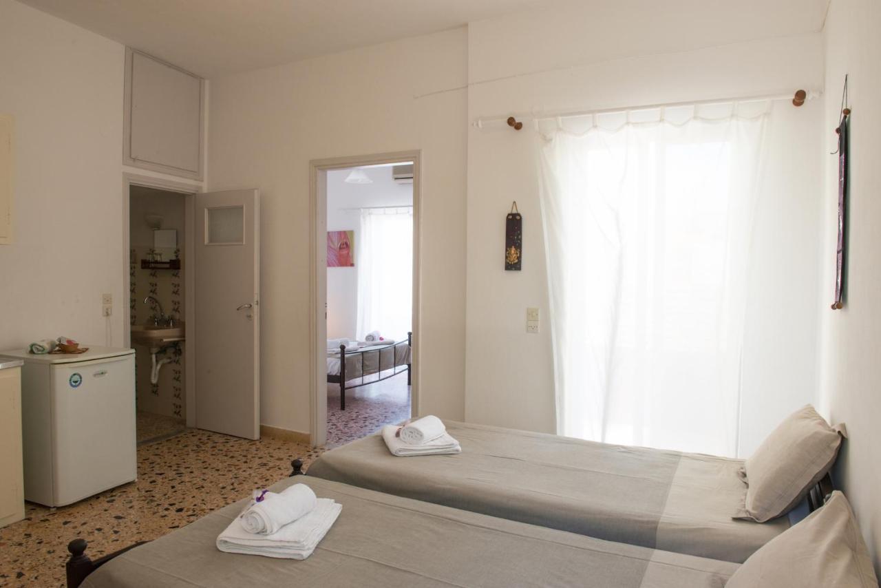 Aumkara Apartment Skala Eresou Bagian luar foto