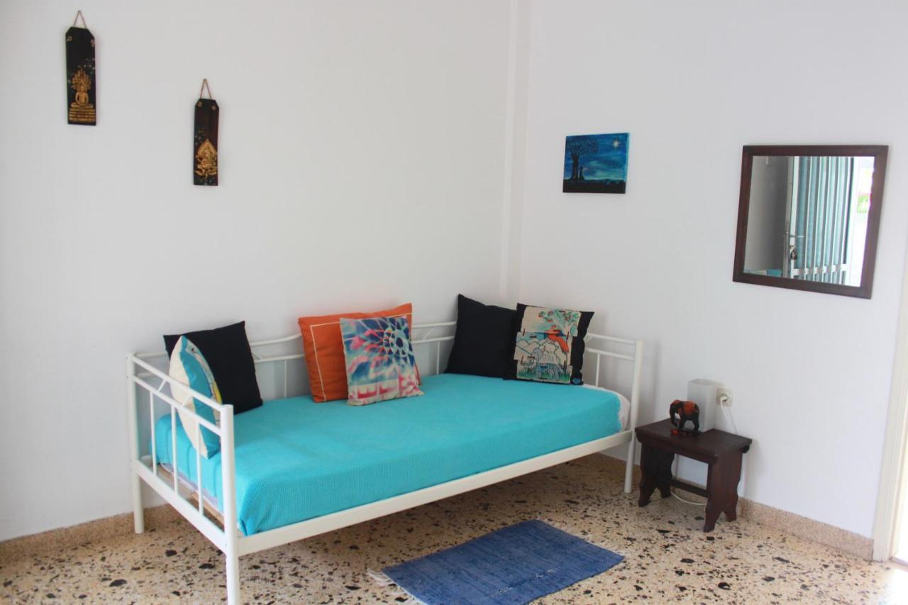 Aumkara Apartment Skala Eresou Bagian luar foto