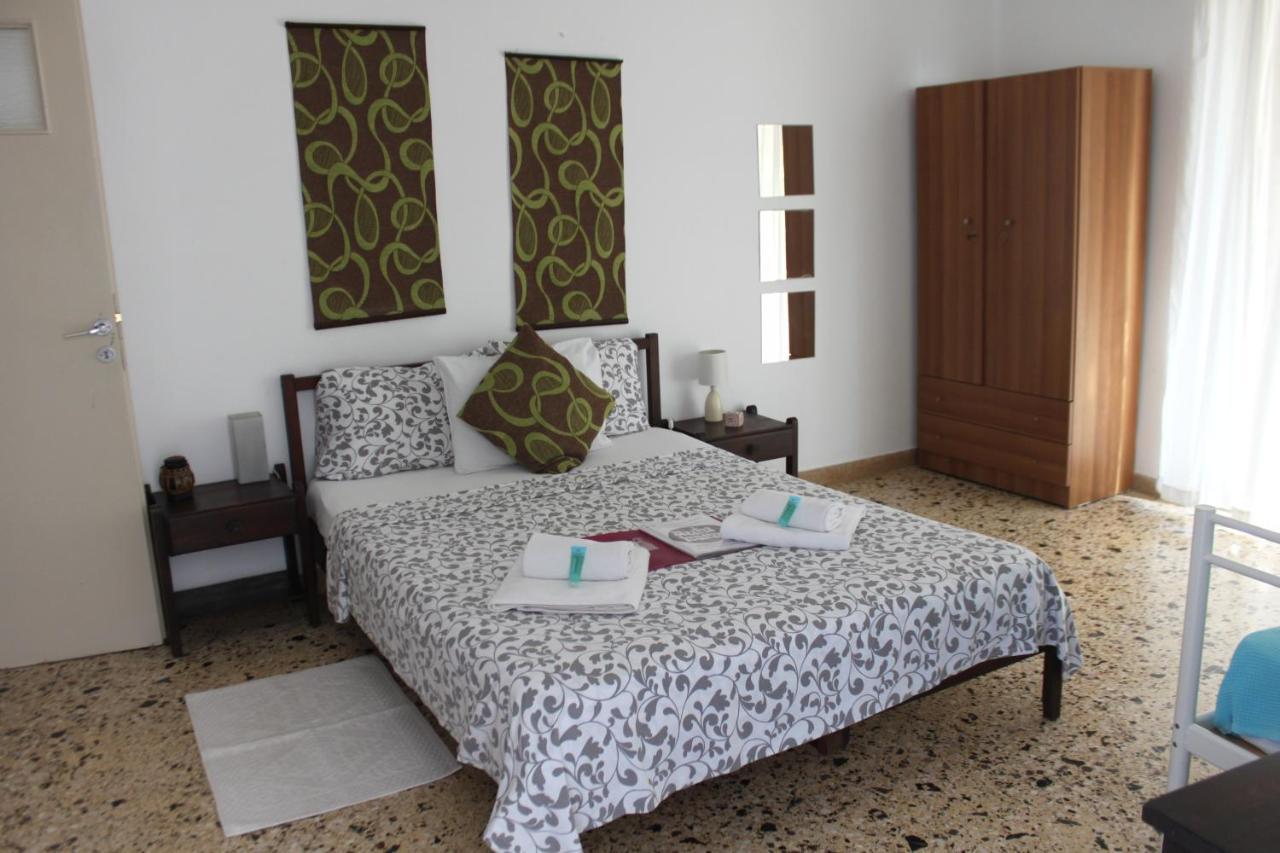 Aumkara Apartment Skala Eresou Bagian luar foto