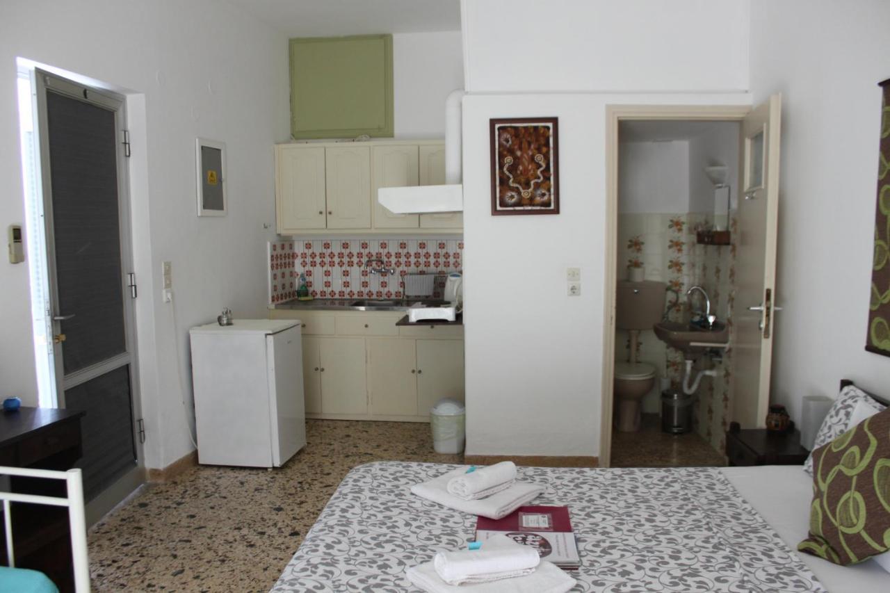 Aumkara Apartment Skala Eresou Bagian luar foto