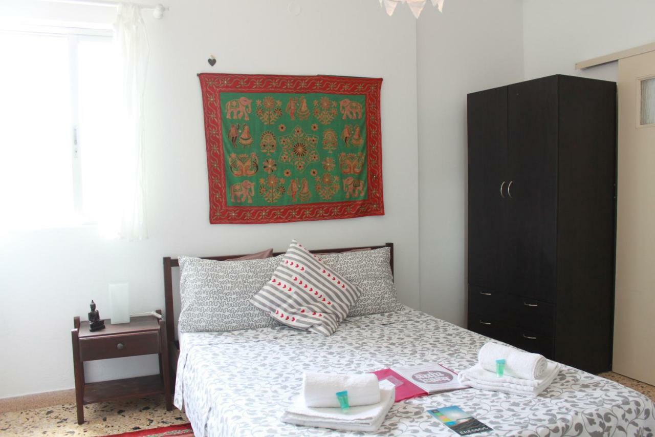 Aumkara Apartment Skala Eresou Bagian luar foto